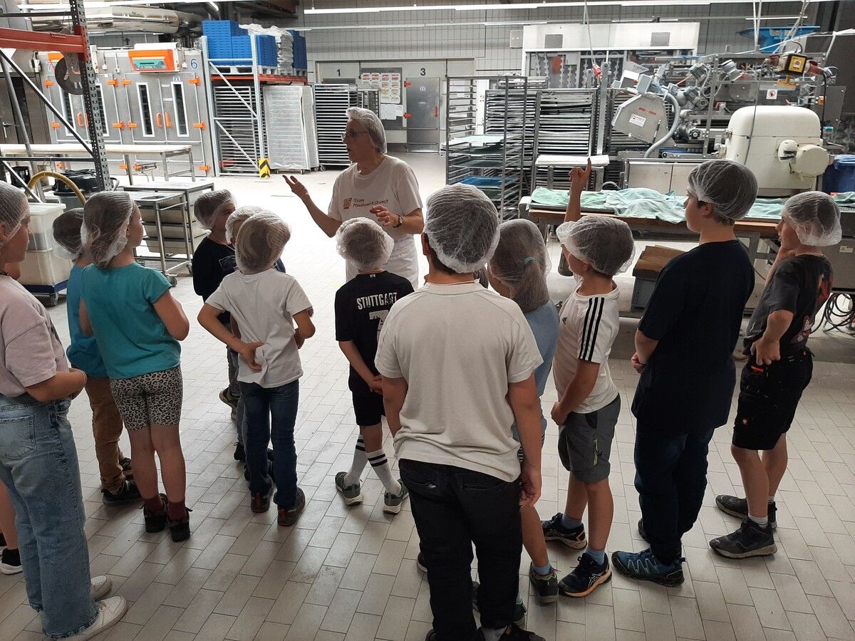 eine Gruppe von Kindern